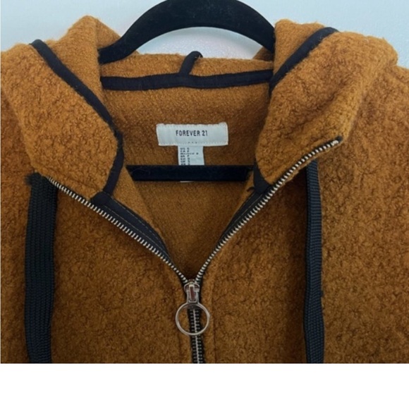 Forever 21 Camel Zip Up Hoodie Jacket - Picture 2 of 4